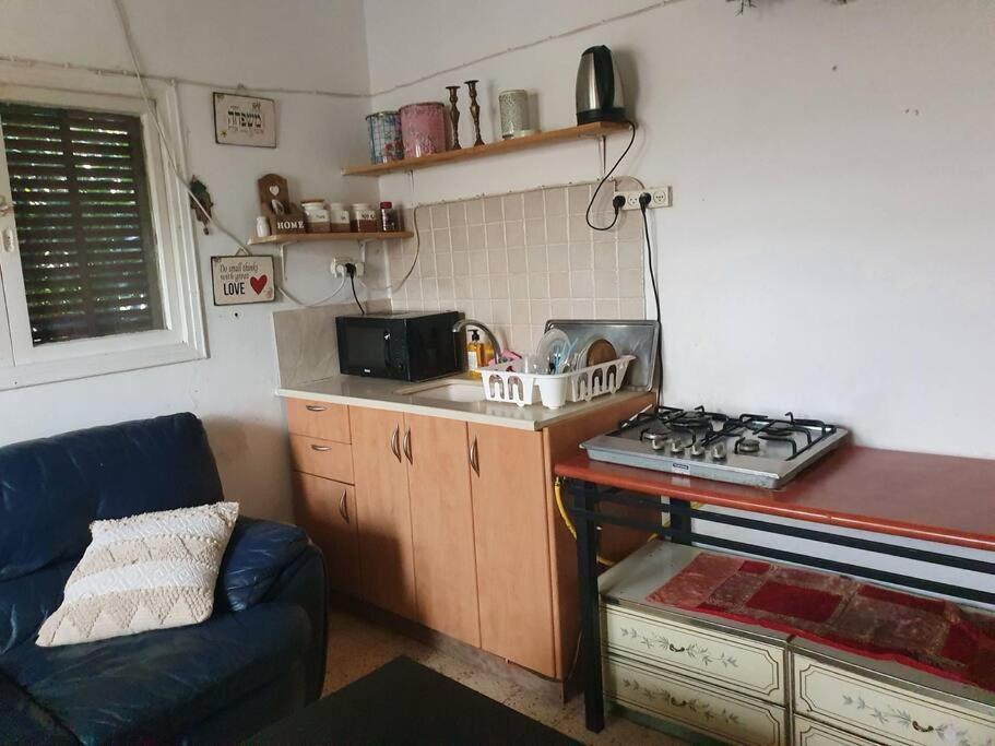 רחובות 2 Bedroom Apartment In Batiya Makov Shared Rooms מראה חיצוני תמונה